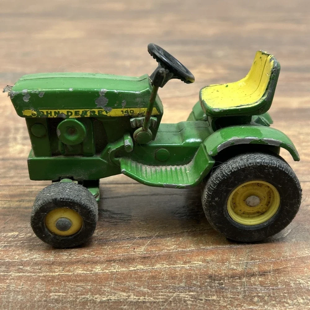 Vintage 1960's 70's Ertl John Deere 140 Lawn Garden Tractor W/ Dump Cart 1:16